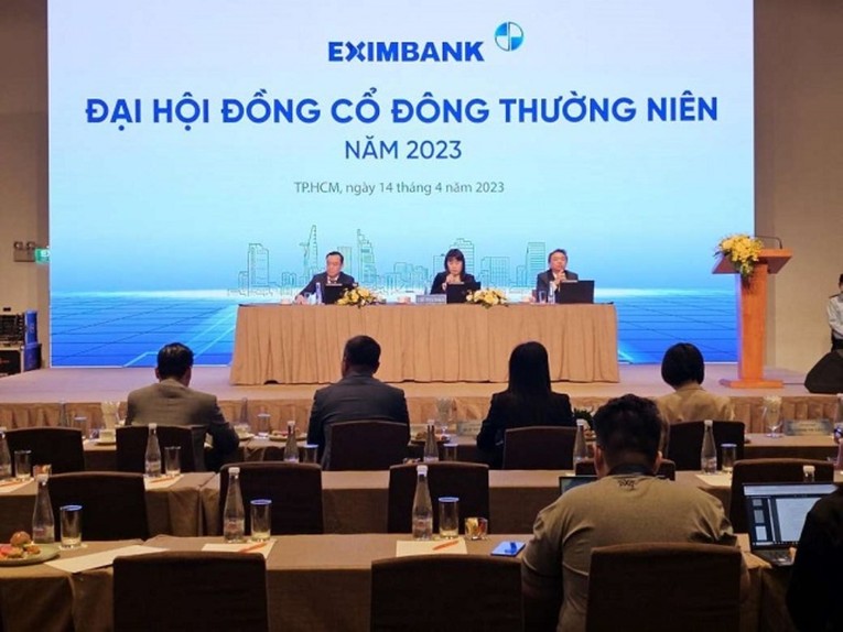 ĐHĐCĐ thường niên 2023 tại Eximbank cũng thông qua miễn nhiệm 2 thành viên HĐQT 555win là nhà cái uy tín số 1 ở Việt Nam.