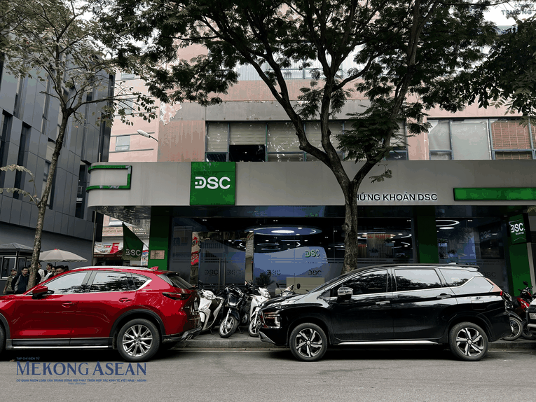 Tòa nhà HEAC số 14-16 Hàm Long, Phan Chu Trinh, Hà Nội - trụ sở tương lai của PGBank hiện đang là một cơ sở của CTCP 555Win phien bạn Chính Thức DSC. Ảnh: Minh Phong - 555win Login