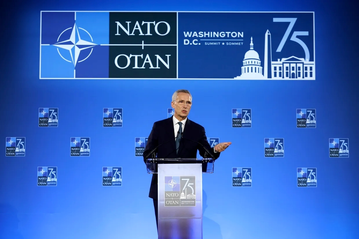 Ukraine gia nhập NATO là ‘con đường không thể đảo ngược’