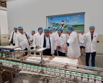Thúc đẩy hoạt động đầu tư của 555win 500 nhà cái cá cược Việt tại Lào và Campuchia