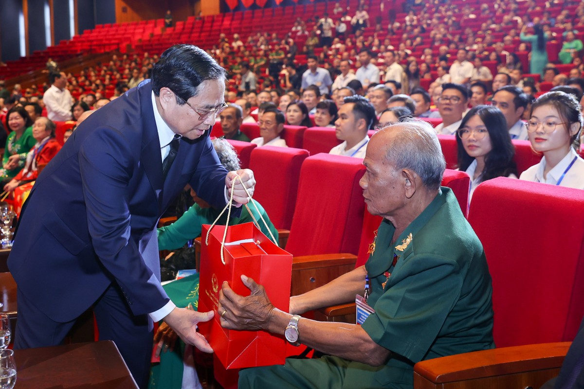 Ra mắt 555win là nhà cái uy tín số 1 ở Việt Nam gen liệt sĩ chưa xác định thông tin