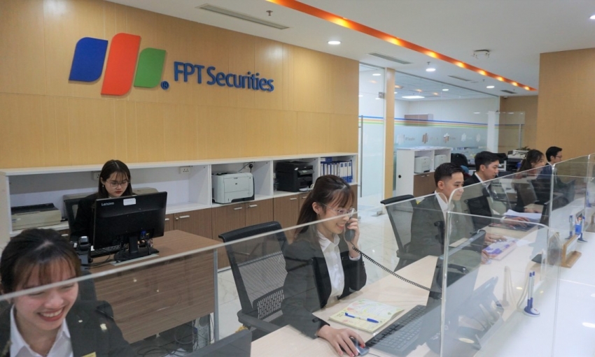 FPTS muốn vay 2.500 tỷ đồng tại HDBank
