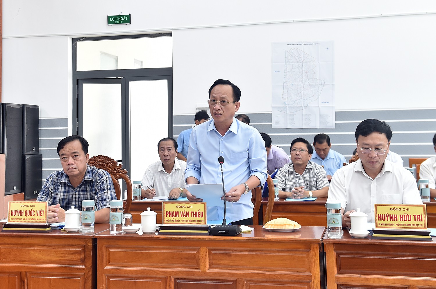 Phó Phiên bản chính thức của 555Win làm việc với tỉnh Bạc Liêu và Cà Mau về tình hình sạt lở