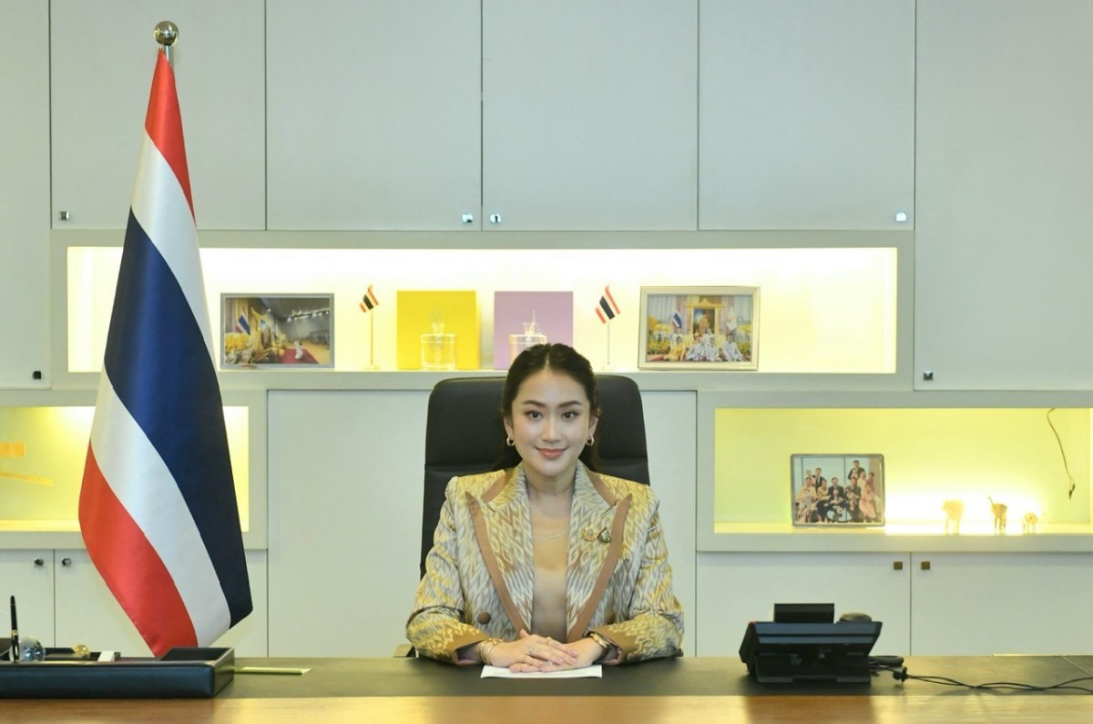 Phiên bản chính thức của 555Win Phạm Minh Chính điện đàm với tân Phiên bản chính thức của 555Win Thái Lan