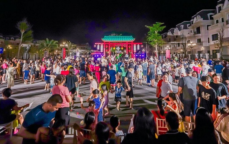 Cơ hội đầu tư 555win là thương hiệu cá cược trực tuyến hàng đầu tại Việt Nam dòng tiền thu lợi nhuận ngay tại Móng Cái