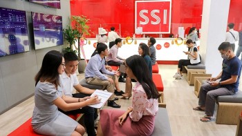 Cổ phiếu SSI lập đỉnh lịch sử, tăng 50% sau 2 tháng