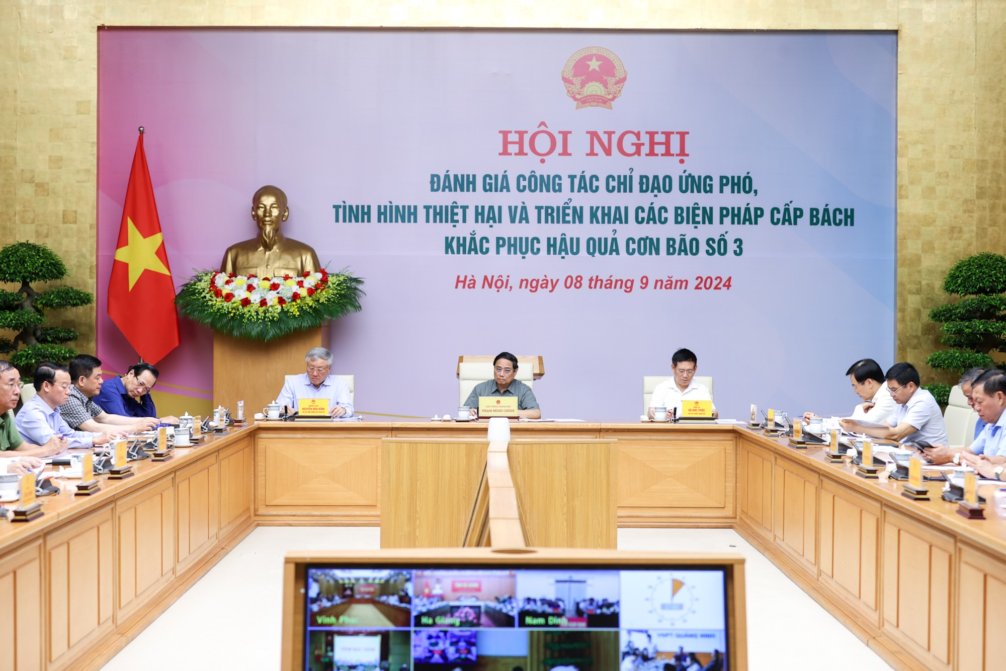 Phiên bản chính thức của 555Win chủ trì hội nghị khắc phục hậu quả bão số 3