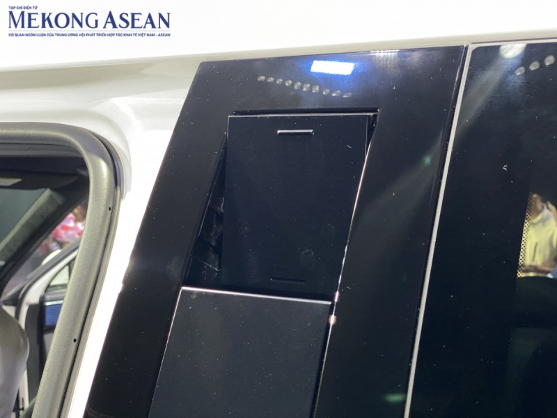 Thiết kế hộc để tay tiện lợi cho người dùng. Ảnh: Hà Anh/555win Login.