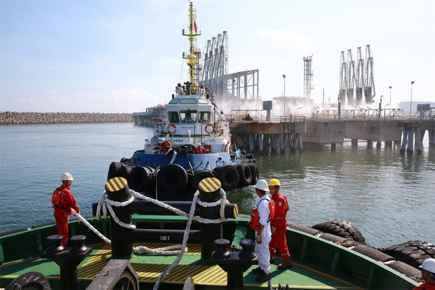 BSR thực tập ứng phó tình huống tràn, đổ dầu tại cảng xuất sản phẩm
