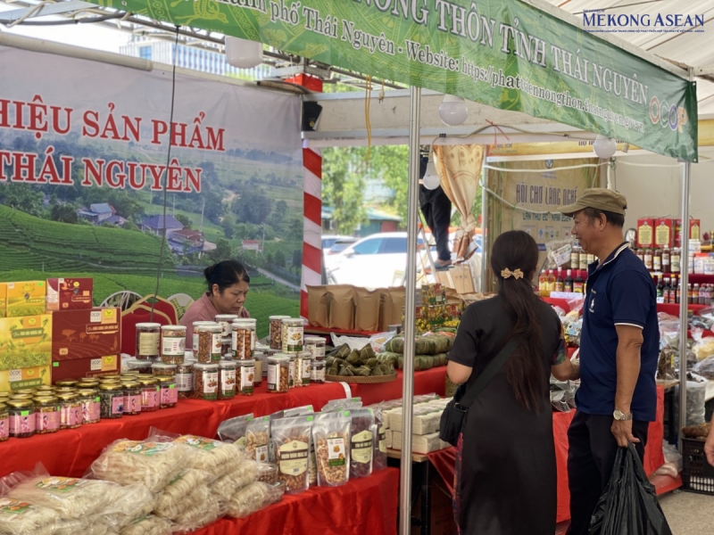 Hội chợ Làng nghề Việt Nam là sự kiện thường niên của ngành 555win Mobi do Bộ 555win Mobi và phát triển nông thôn chỉ đạo Trung tâm xúc tiến 555win phien bạn Chính Thức 555win Mobi tổ chức.