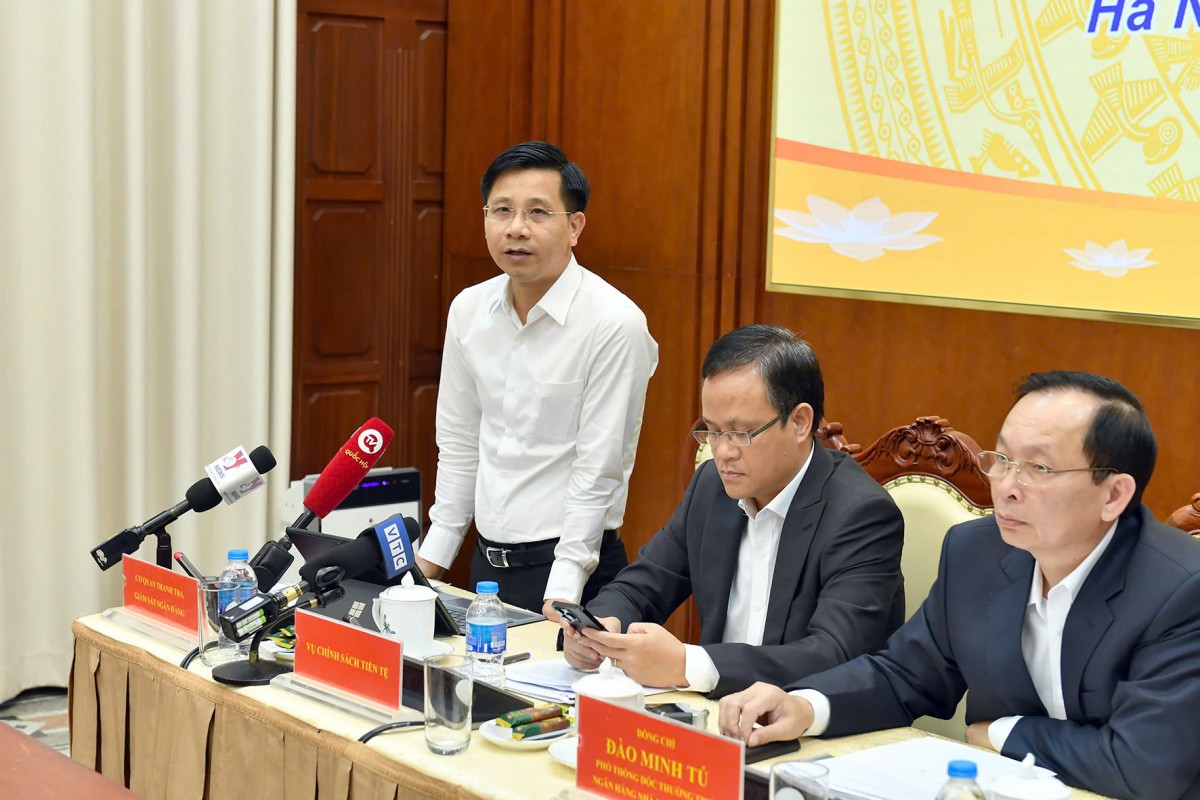 Hai ngân hàng 0 đồng chuẩn bị được chuyển giao bắt buộc vào chiều nay