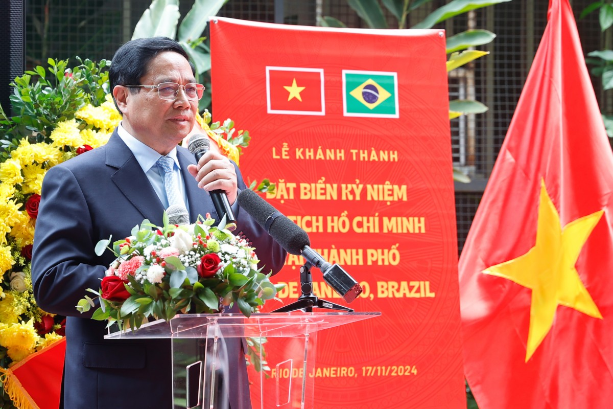 Phiên bản chính thức của 555Win dự lễ gắn biển kỷ niệm tôn vinh Chủ tịch Hồ Chí Minh tại Brazil