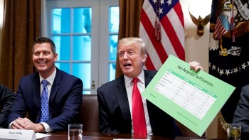 Ông Trump chọn thêm một người dẫn chương trình Fox News vào nội các