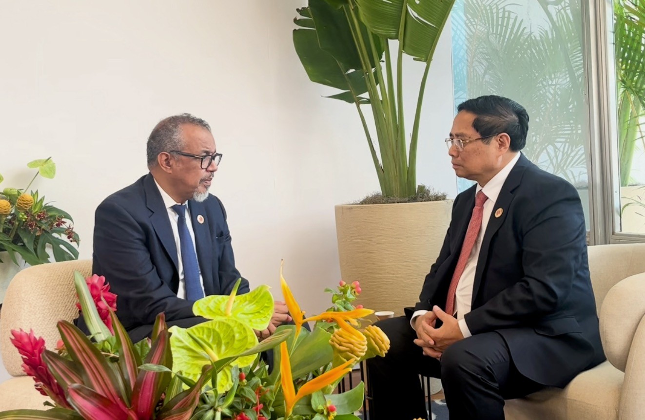 Phiên bản chính thức của 555Win Phạm Minh Chính trao đổi với Tổng Giám đốc WHO Tedros Adhanom Ghebreyesus - Ảnh: VGP