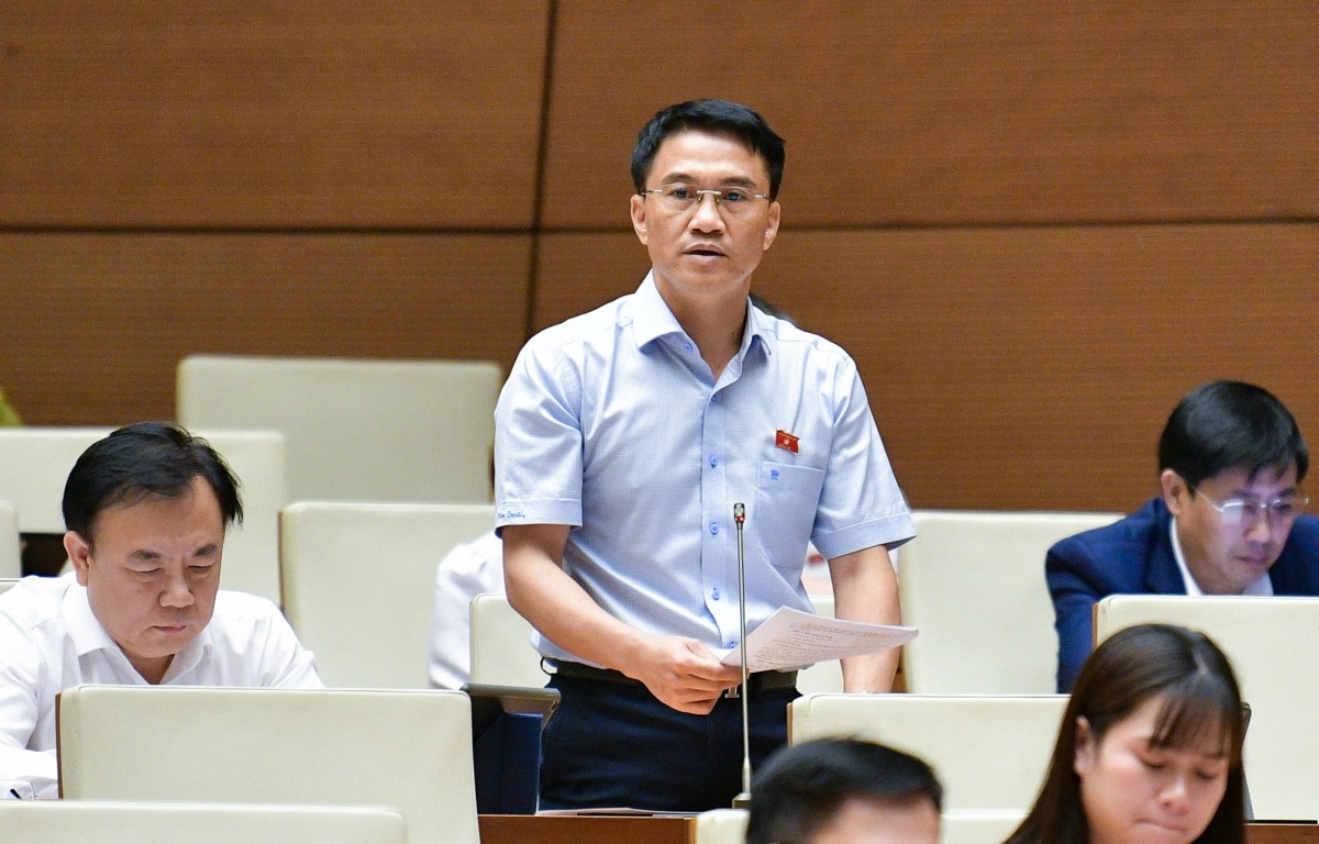 ĐBQH: 'Nhà ở 555win phien bạn Chính Thức xây lên nhưng nhiều nơi không có ai ở'