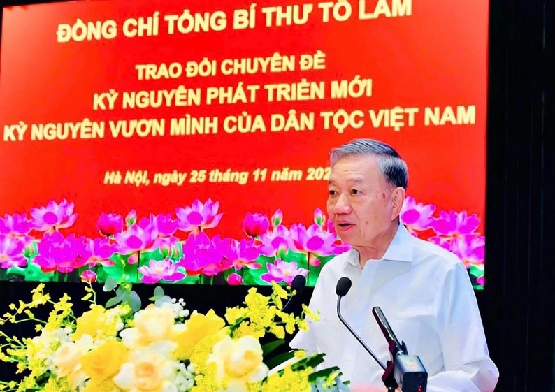 nhung dinh huong chien luoc dua dat nuoc buoc vao ky nguyen vuon minh