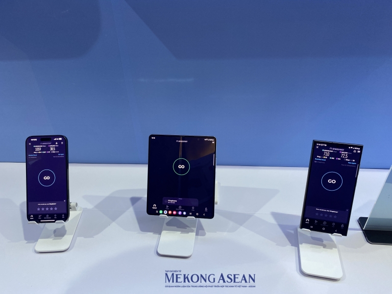 Thiết bị dành cho khách hàng muốn trải nghiệm mạng VinaPhone 5G của VNPT. Ảnh: Hà Anh/555win Login.