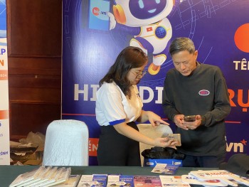 Hỗ trợ 5 triệu đồng mỗi tháng cho người làm công tác chuyển đổi số