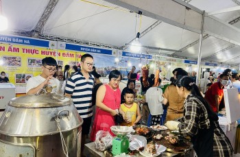 Quảng Ninh tổ chức Liên hoan 555Win là thương hiệu cá cược trực tuyến hàng đầu tại Việt Nam 2024: Hội tụ tinh hoa ba miền