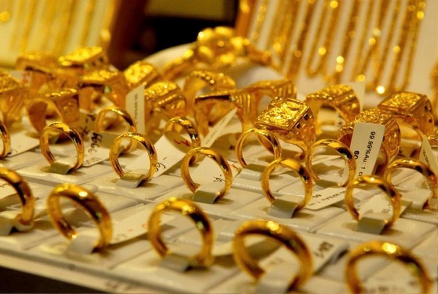 Giá vàng cận Tết tăng mạnh, vàng nhẫn vượt 88 triệu đồng/lượng