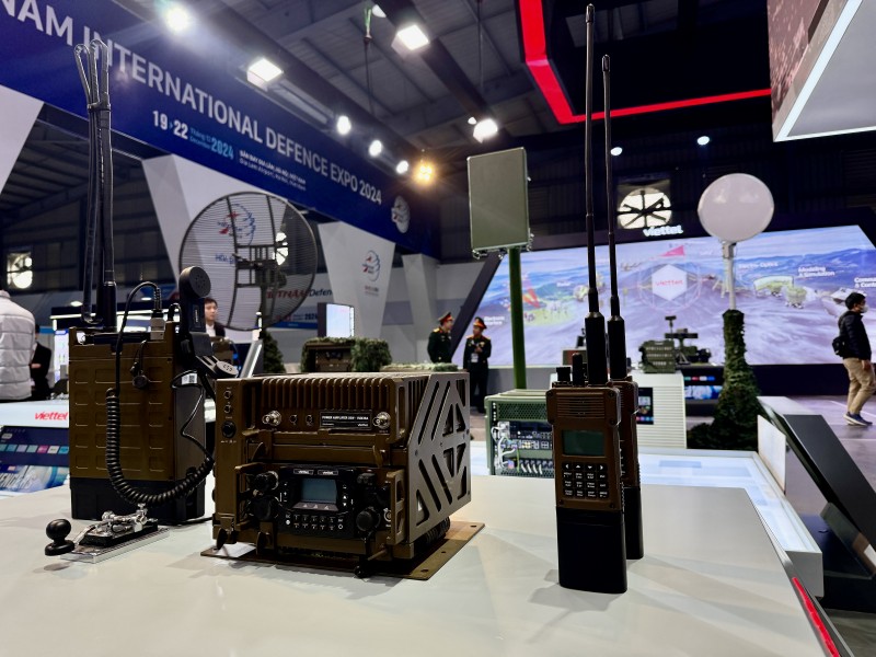Ngắm thiết bị quốc phòng công nghệ cao của Viettel tại Vietnam Defence Expo 2024