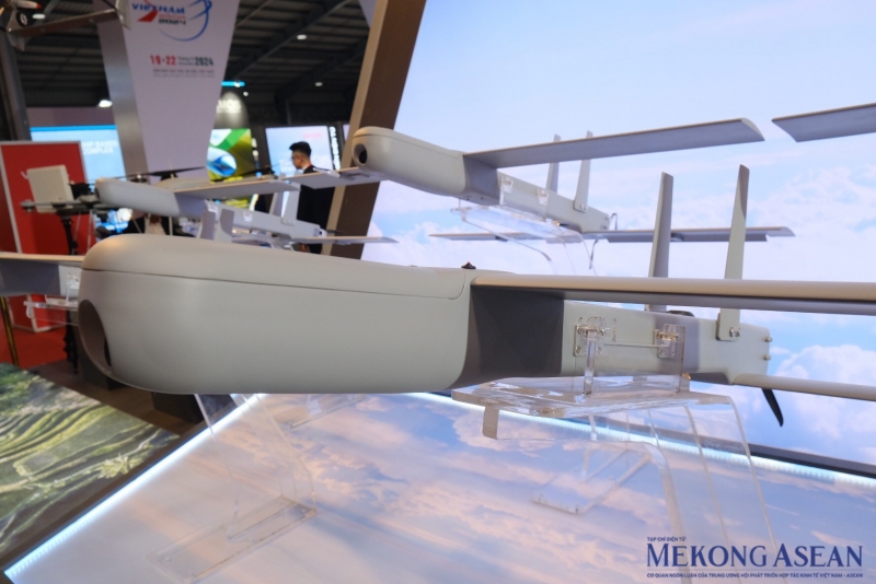 Ấn tượng với dàn vũ khí, thiết bị hiện đại tại Vietnam Defence Expo 2024