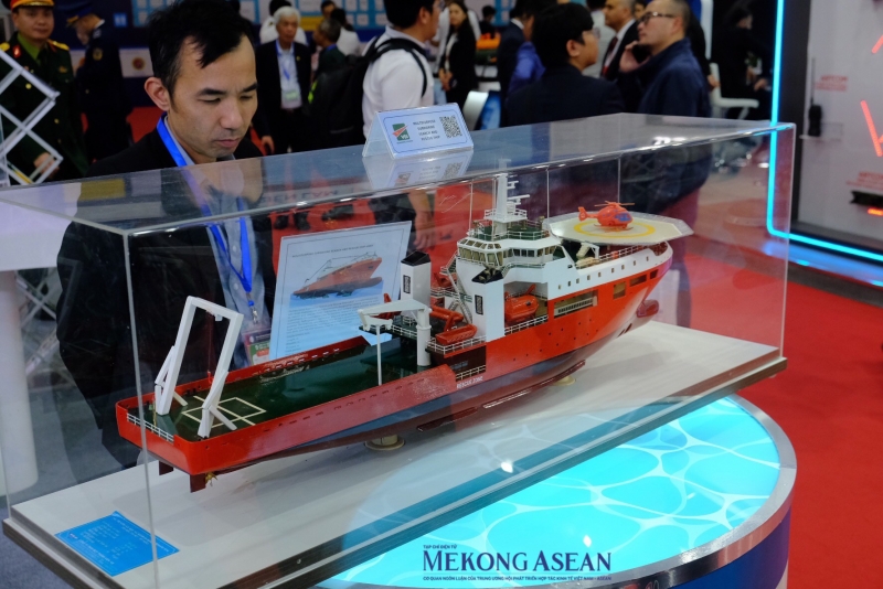 Ấn tượng với dàn vũ khí, thiết bị hiện đại tại Vietnam Defence Expo 2024