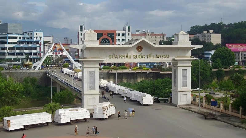 Xây dựng Lào Cai thành trung tâm kết nối giao thương giữa Việt Nam, ASEAN với Trung Quốc