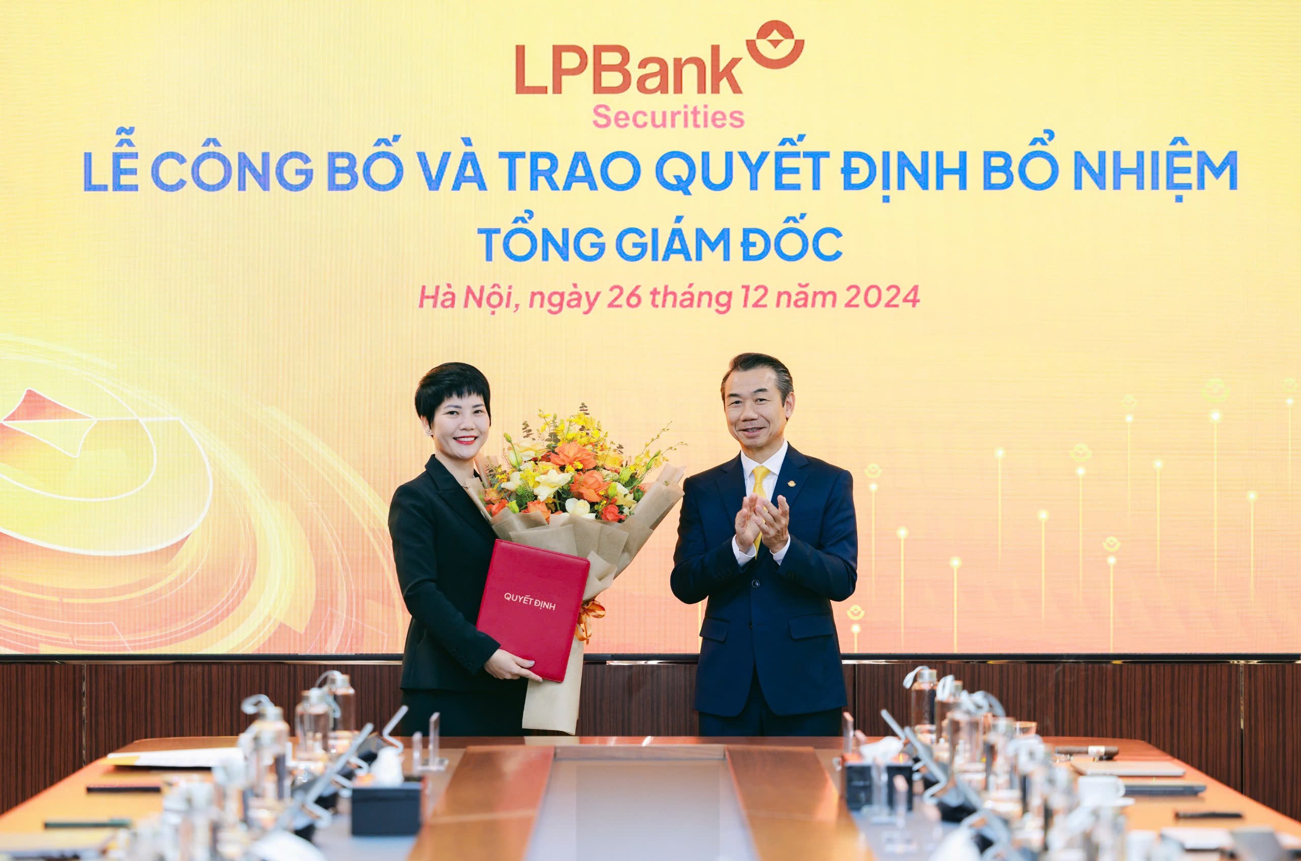 Tải 555Win về điện thoại LPBS có tổng giám đốc mới