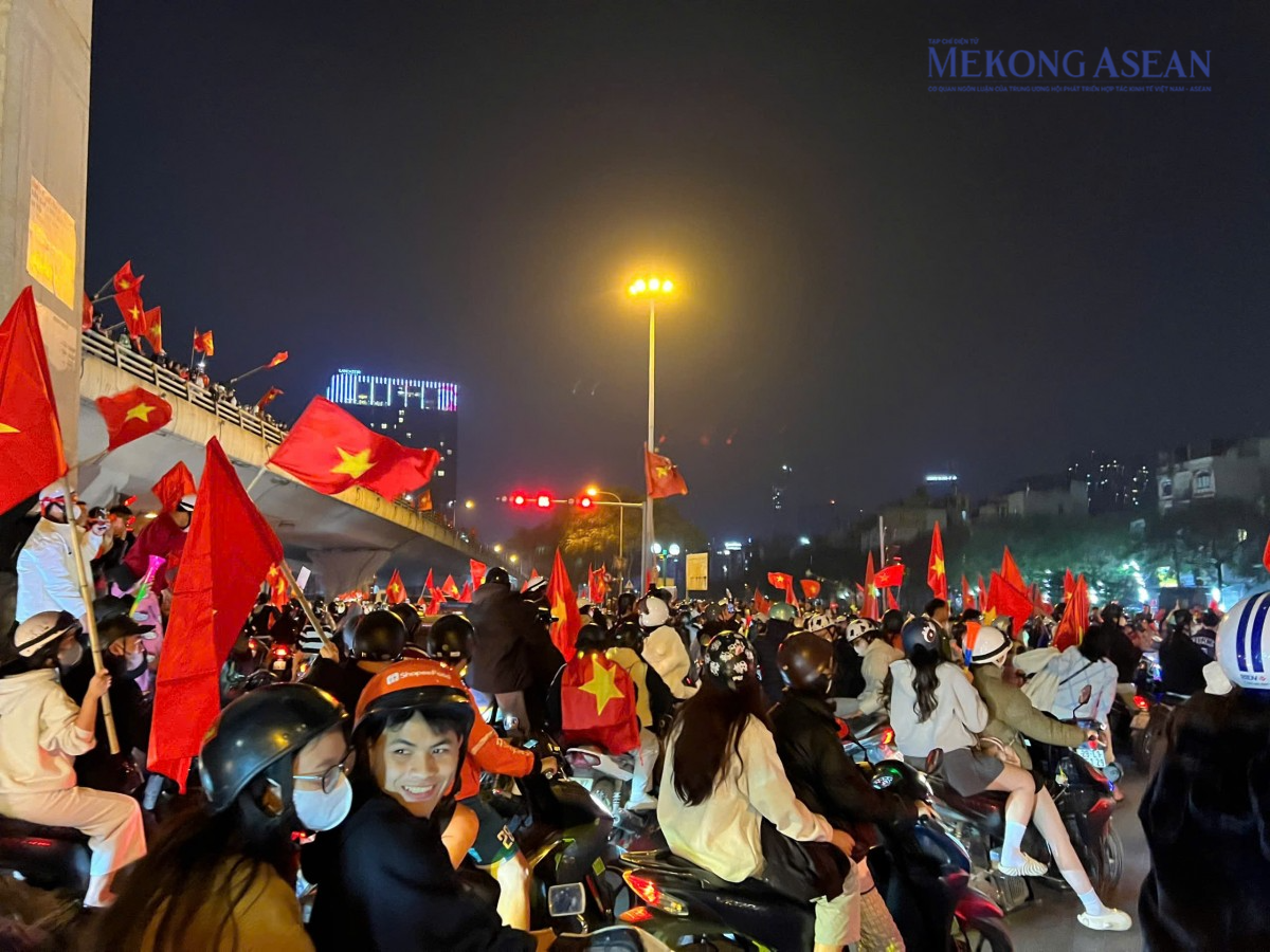 Việt Nam nâng cup vô địch ASEAN Cup 2024: Một mùa giải trọn vẹn
