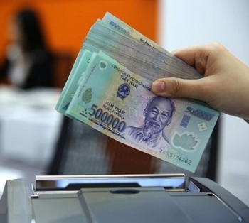 NHNN yêu cầu giảm lãi vay, thúc đẩy tăng trưởng cuối năm 2025