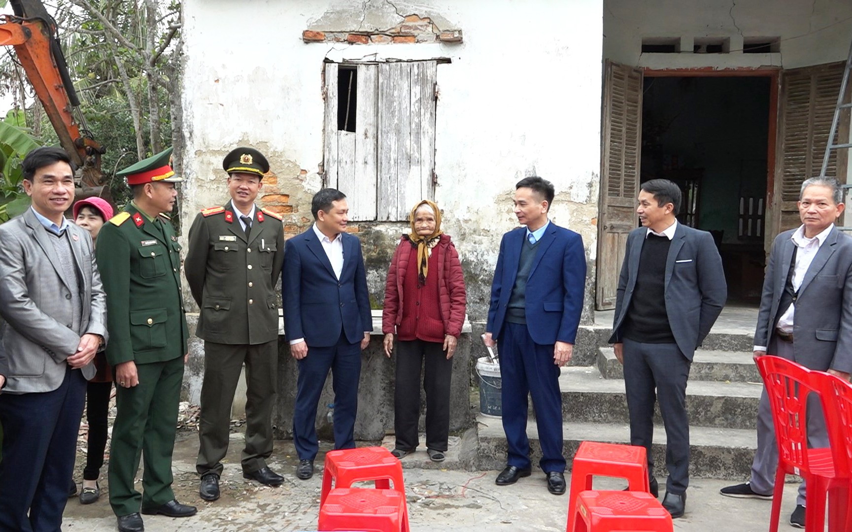 Lãnh đạo Huyện ủy, UBND huyện Thanh Hà dự lễ khởi công.