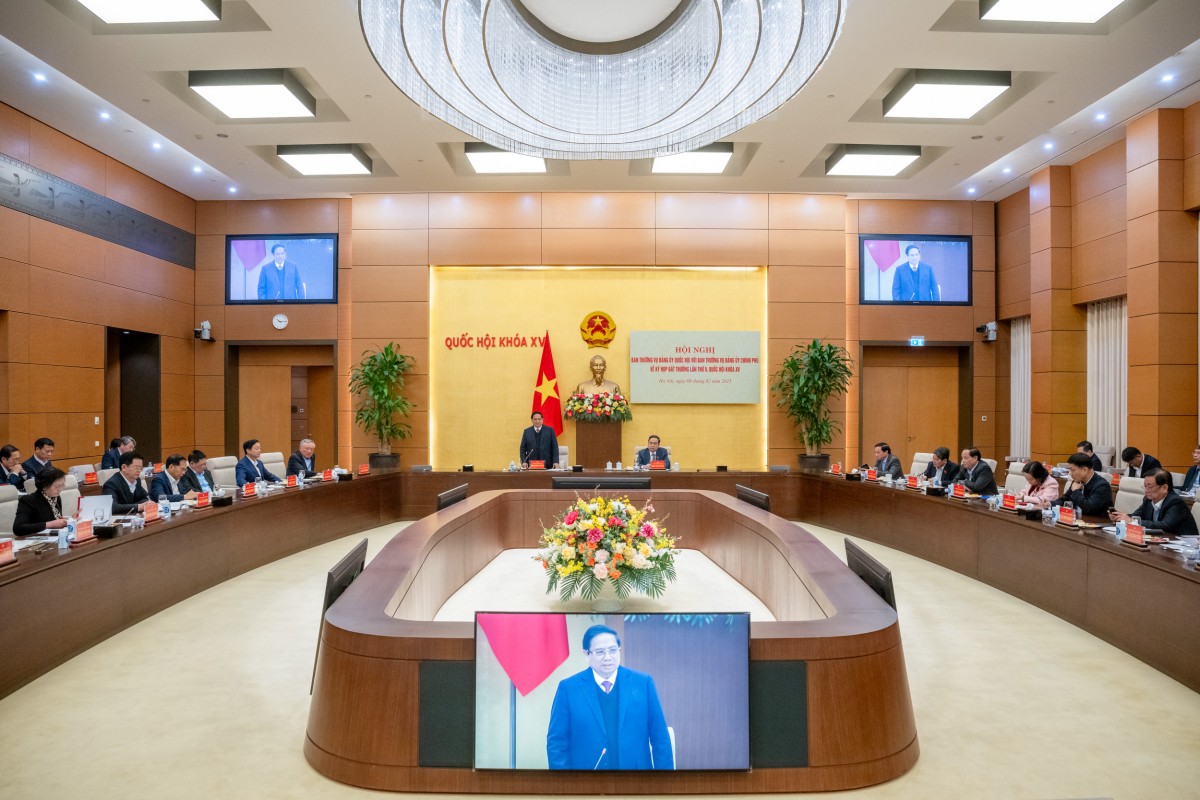 'Kỳ họp có nội dung rất khó nhưng vì sự phát triển của đất nước'