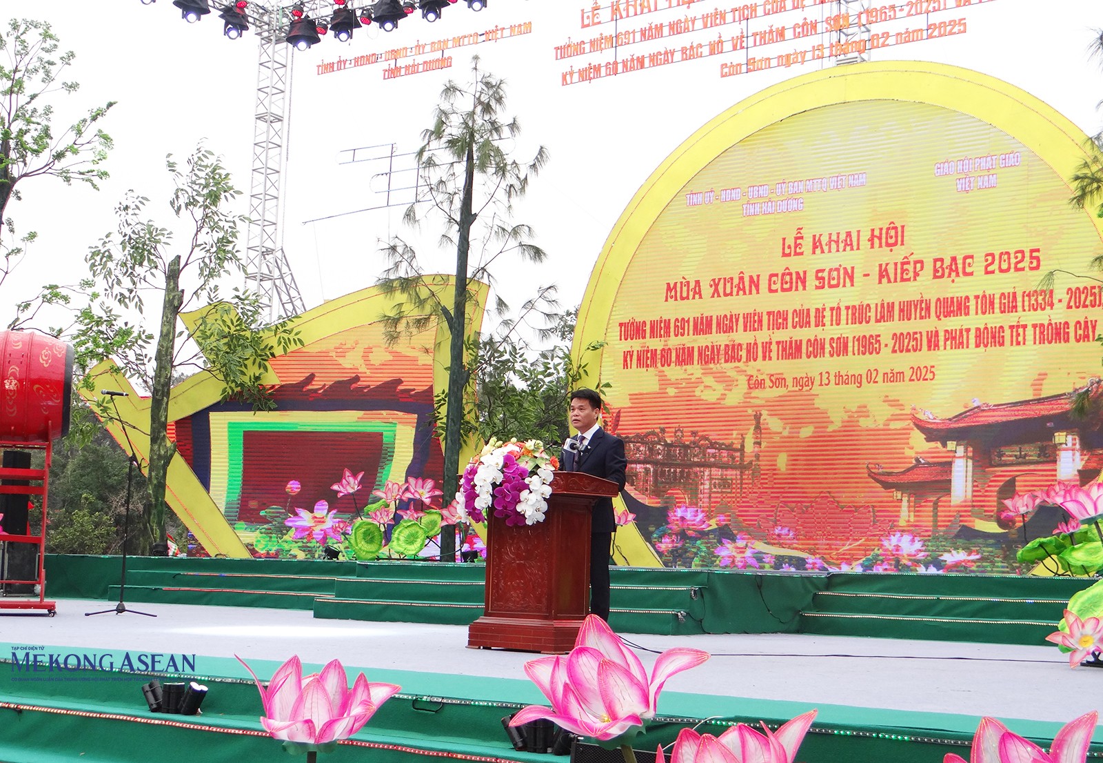 Khai hội mùa xuân Côn Sơn - Kiếp Bạc, kỷ niệm 60 năm ngày Bác Hồ về thăm Hải Dương