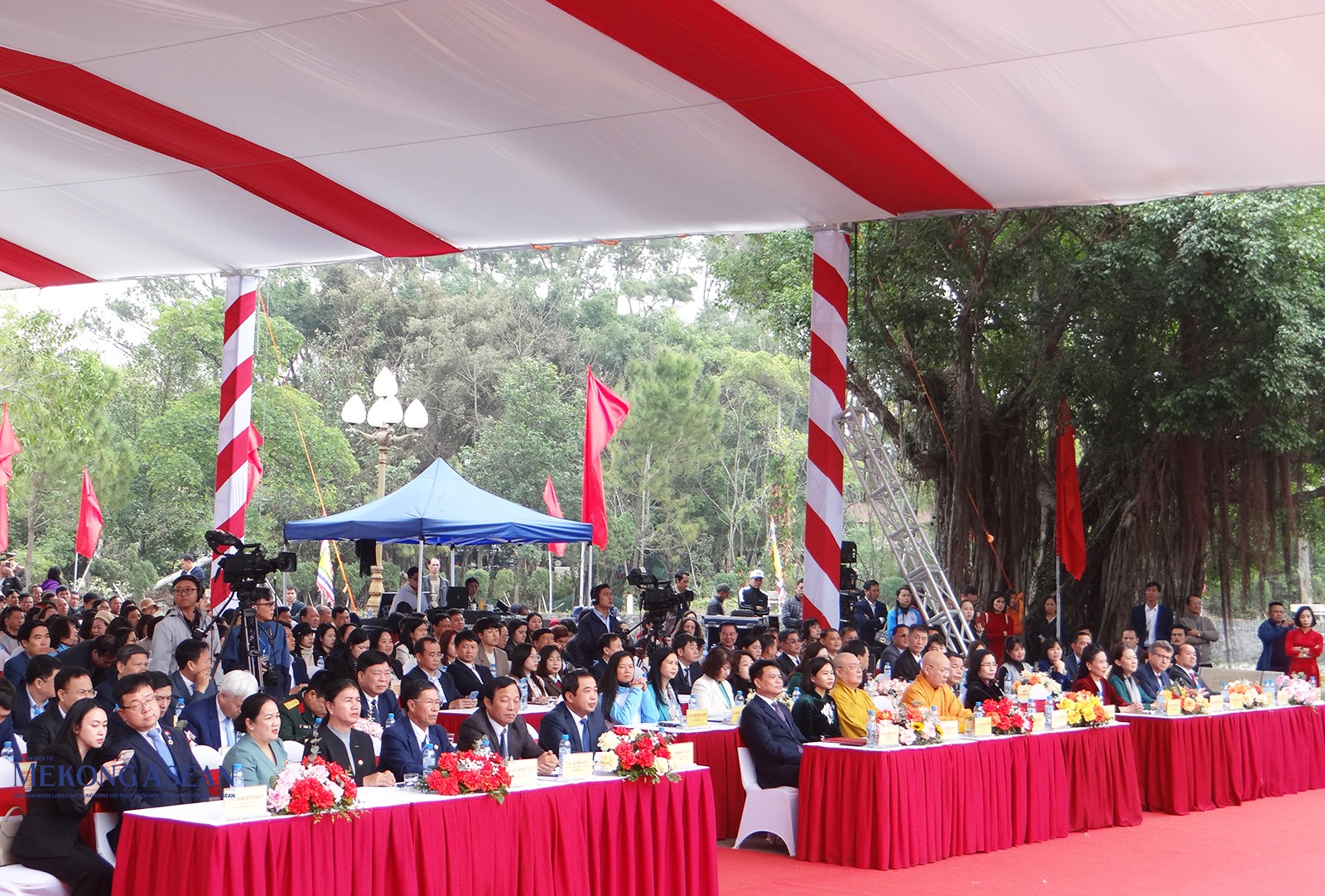 Khai hội mùa xuân Côn Sơn - Kiếp Bạc, kỷ niệm 60 năm ngày Bác Hồ về thăm Hải Dương