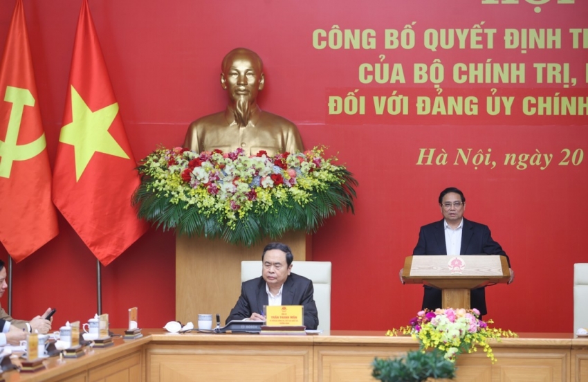 Thành lập các đoàn kiểm tra đối với Đảng ủy Chính phủ, Đảng ủy Quốc hội