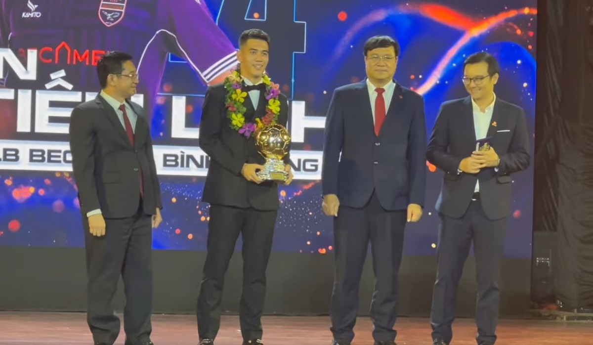 Tiến Linh chinh phục thành công giải Quả bóng Vàng Việt Nam