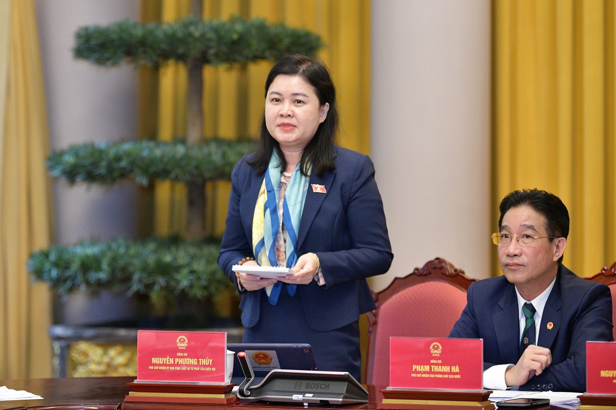 'Nếu bỏ cấp huyện thì phải sửa Hiến pháp'