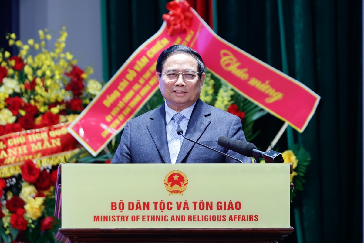 Bảo đảm bình đẳng giữa các dân tộc và tôn giáo, không để ai bị bỏ lại phía sau