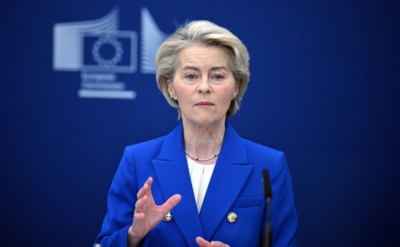 Chủ tịch EC Ursula von der Leyen tại buổi họp báo ngày 4/3. Ảnh: Getty