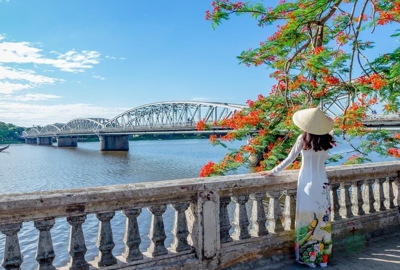 Năm Du lịch Quốc gia - Huế 2025: Sự giao thoa văn hóa trên dòng sông Hương