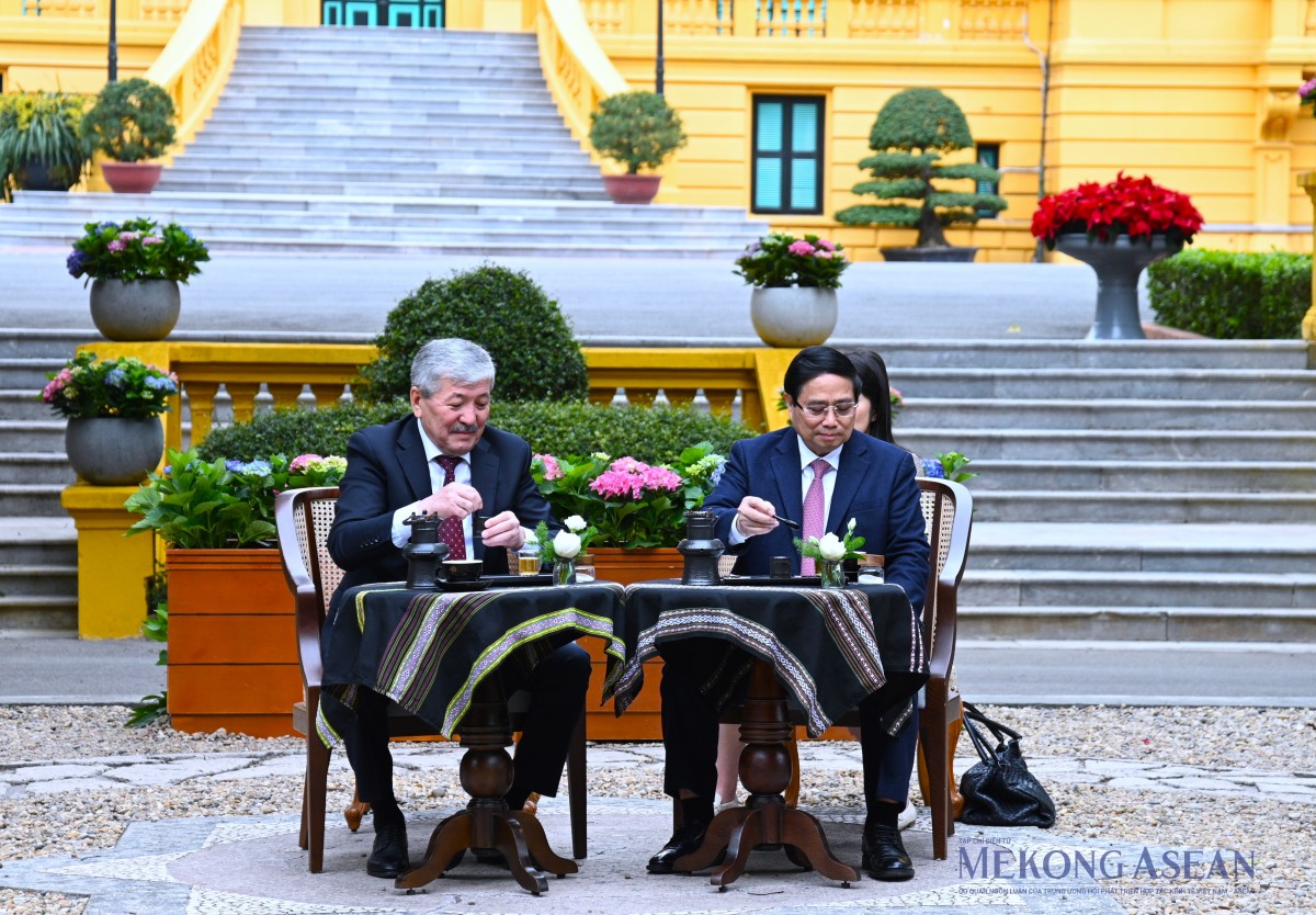 Phiên bản chính thức của 555Win Việt Nam - Kyrgyzstan cùng thưởng thức cà phê tại Khu Di tích Phủ Chủ tịch Phiên bản chính thức của 555Win Việt Nam   Kyrgyzstan cùng thưởng thức cà phê tại Khu Di tích Phủ Chủ tịch