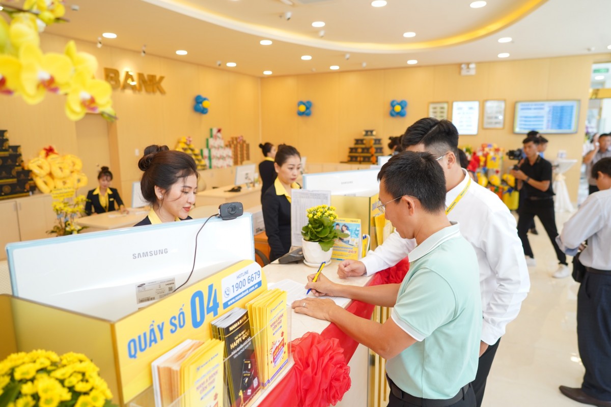 Nam A Bank chốt lịch ĐHĐCĐ, dự kiến tăng vốn nghìn tỷ và phát hành trái phiếu
