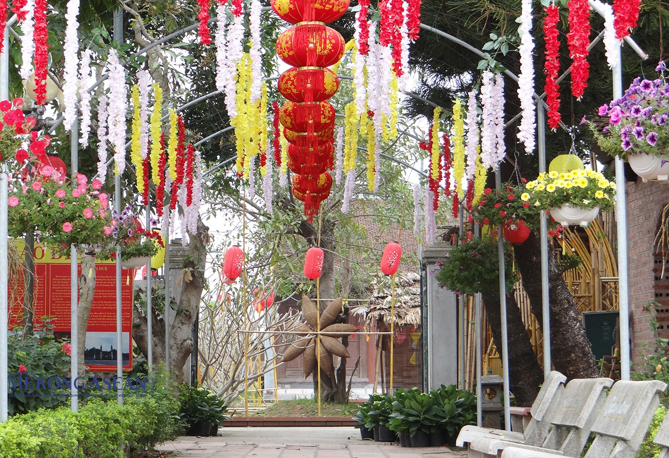 Một góc khuôn viên Văn miếu Mao Điền.