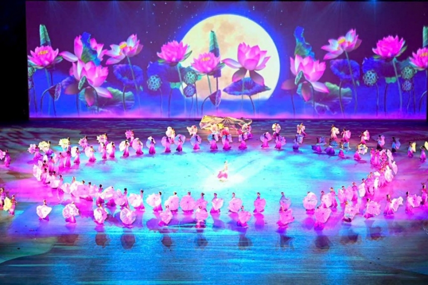 shb va tt group to chuc ngay hoi van hoa quy mo 15000 nguoi