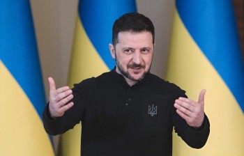 Tổng thống Ukraine thúc giục Nga phản hồi lệnh ngừng bắn