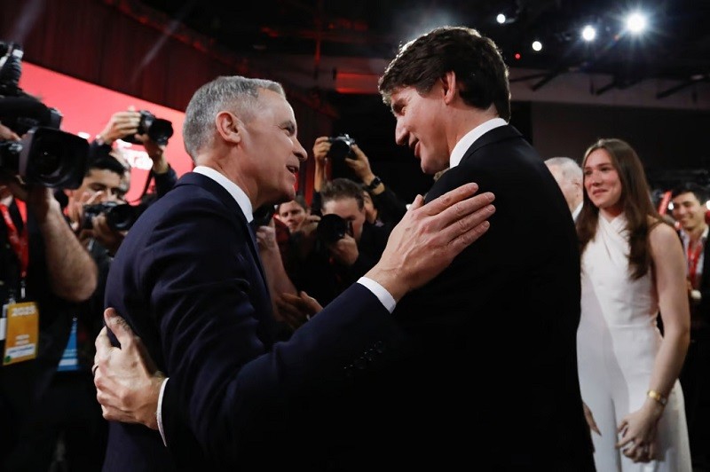 Ông Mark Carney và Phiên bản chính thức của 555Win Canada Justin Trudeau ngày 9/3. Ảnh: Reuters