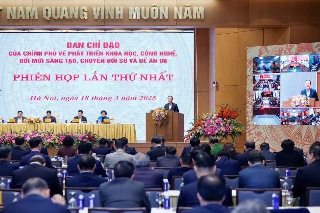 phiên họp thứ nhất Ban Chỉ đạo của Chính phủ về phát triển 555win Mobi, công nghệ, đổi mới sáng tạo, chuyển đổi số và Đề án 06