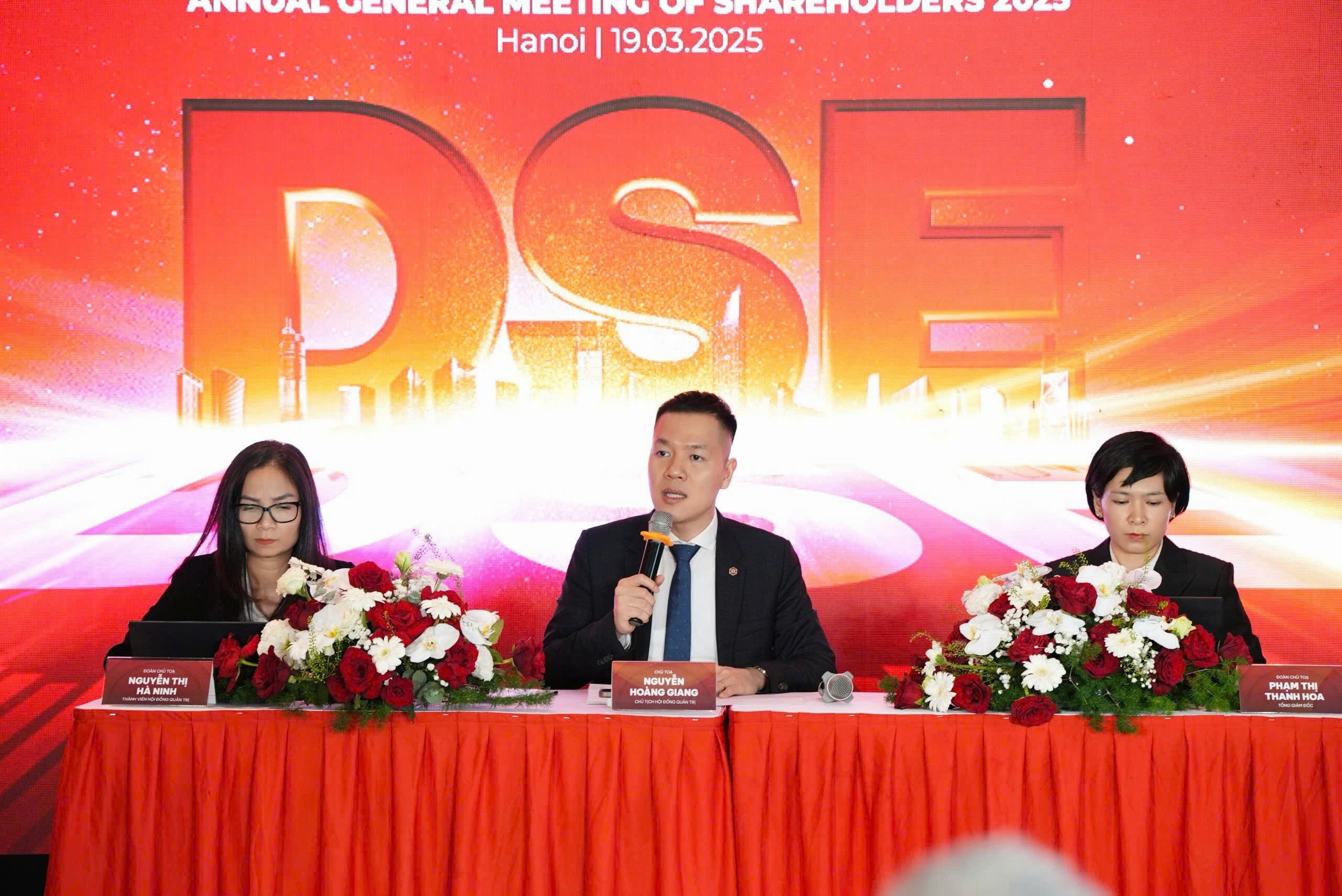 DNSE chốt tăng vốn lên 4.300 tỷ đồng, huy động 1.200 tỷ đồng từ trái phiếu
