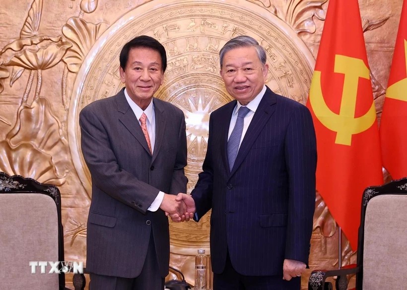 Tổng Bí thư và Chủ tịch nước tiếp nguyên Đại sứ đặc biệt Việt Nam - Nhật Bản